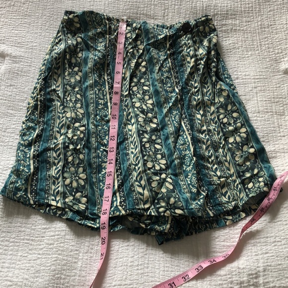 Vintage Solutions 80’s Green Print Blouse and Skort Matching Set - Picture 7 of 16